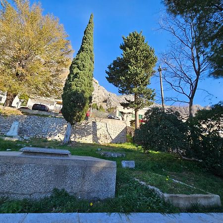 Morska Postelja - Sea Bed Apartamento Omiš Exterior foto